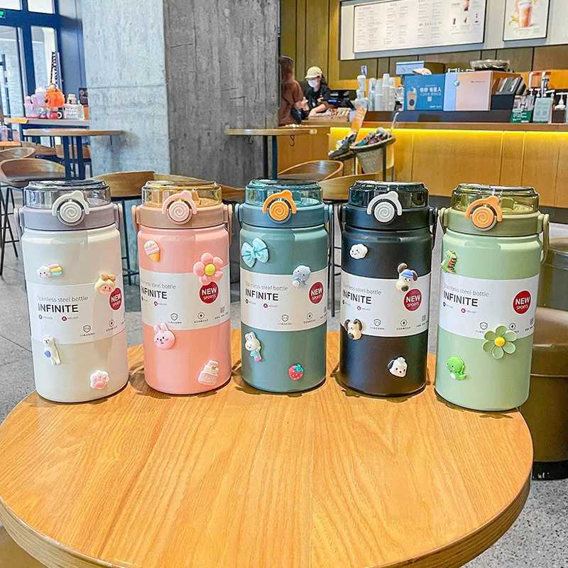 Large-capacity stainless steel insulated cup girls fitness and sports straw water bottle high appearance level portable cup H251215