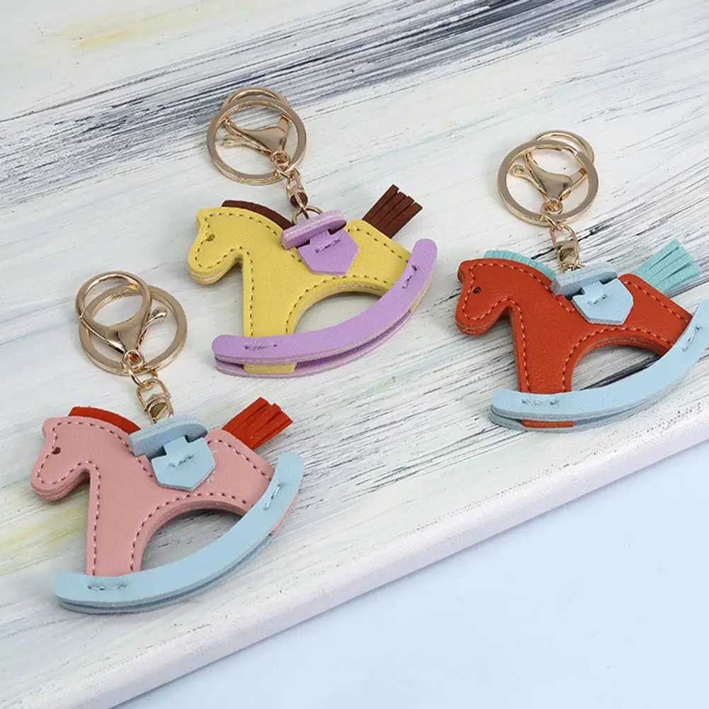 Horse Keychain Imitation Leather Keychain Pendant Shaking Horse Design Key Holder Lightweight Bag Accessory for Bags Colorful M251215
