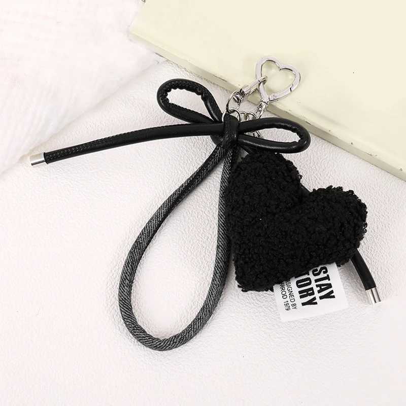 Sweet Plush Love Heart Bag Charm Keychain Keyring Pendant with Wrist Lanyard for Coin Purse Backpack Car Key Decoration M251215