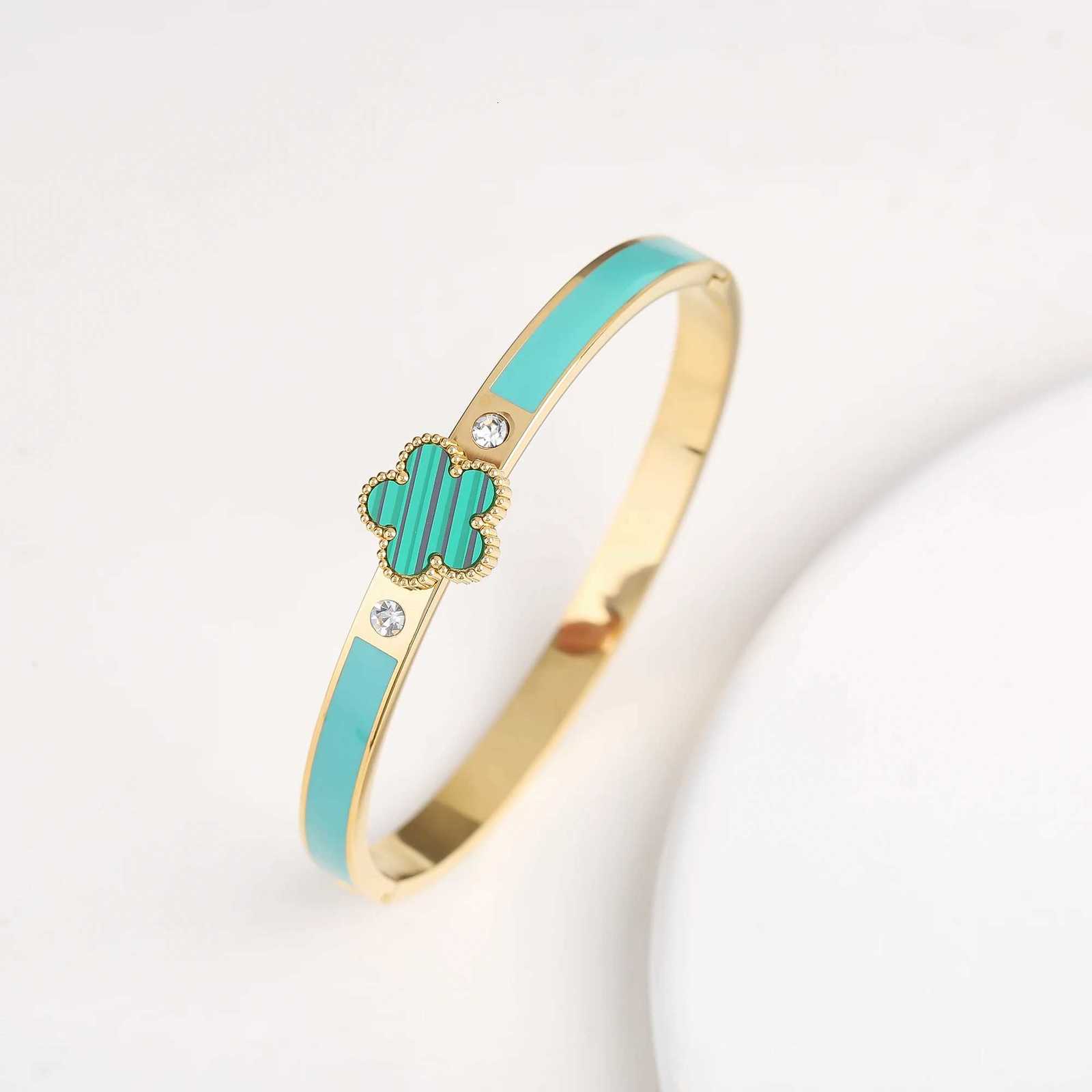 Drip Oil New Design Stainless Steel Plum Blossom Plant Five Flower Opening Adjustable Womens C r M251215