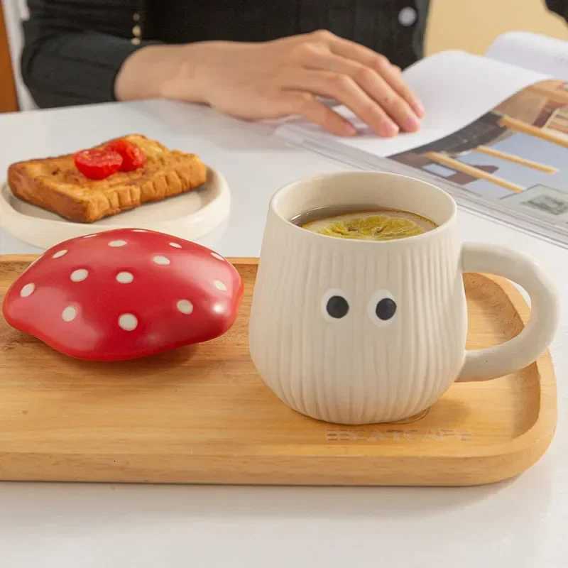 Creative Red shro Ceramic Coffee Cup with Lid Cartoon Cute shro g Breakfast Milk Cup Birthday Gift Decoration g He H251215