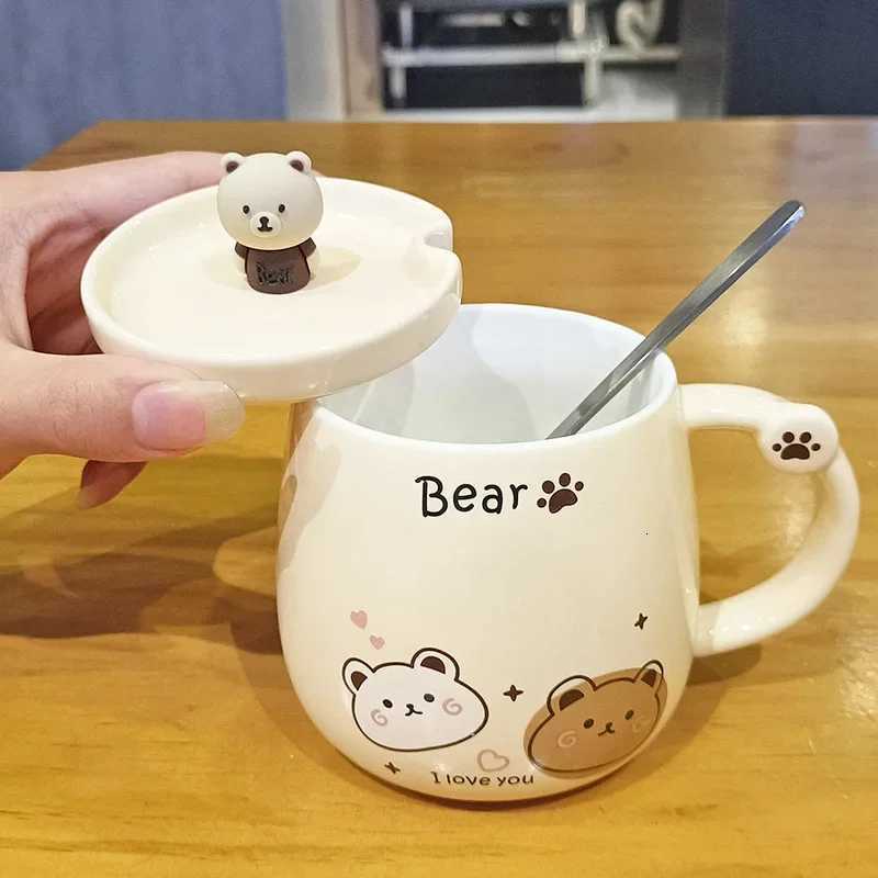 Creative Bear Ceramic gCute Cartoon Coffee gs with Lid SpoonBreakfast Milk Drink CupsCouple Water CupOff Tea Cup Set H251215