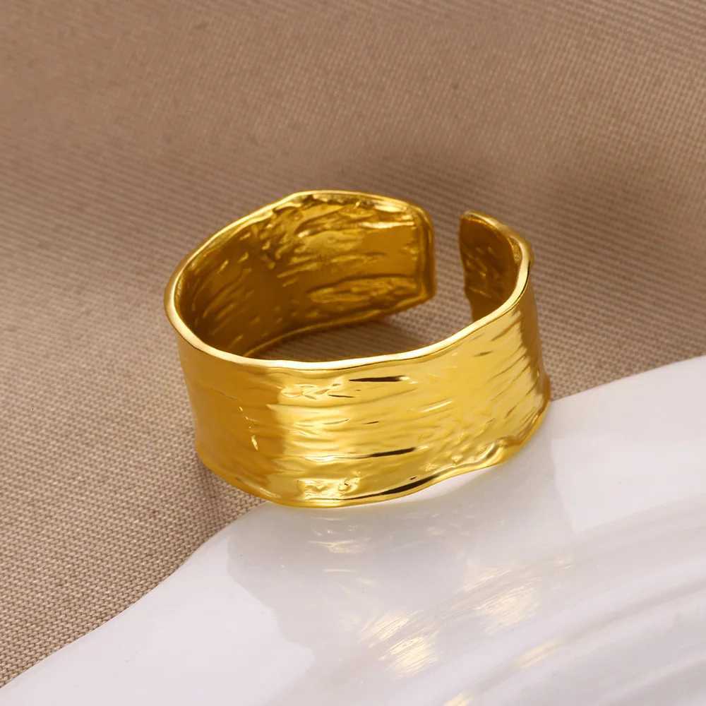 Minimalist Geometric Stainless Steel Rings for Women Gold Color Adjustable Opening Ring Couple Vacation Beach Waterproof Jewelry M251215