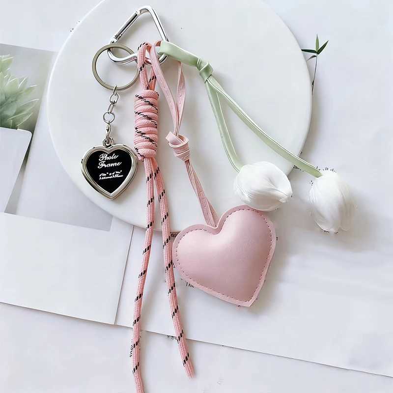 Fashion Charm Tassel Love Heart Pendant Handmade Creative Tulip Flower Bow Keyring Cute Bowknot Keychain Bag M251215