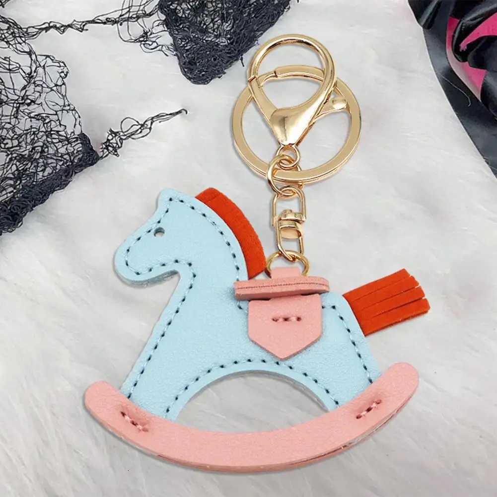 Lightweight Horse Keychain Imitation Leather Keychain Pendant Shaking Horse Design Key Holder Lightweight Bag Accessory for Bags M251215