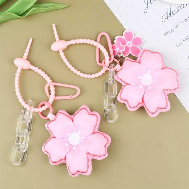 Pink Cherry Blossom Key Chain Fabric Sakura Pendant Cute Flower Key Ring Backpack Charms Car Decoration Bag Accessories M251215