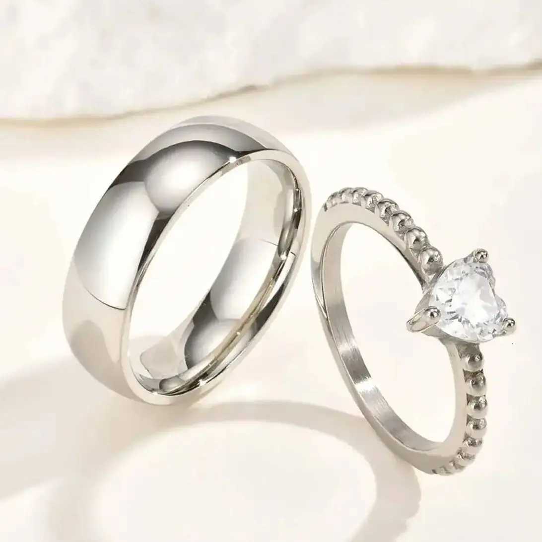 Luxury Stainless Steel Heart Zircon Wedding Rings Set Silver Color for Men Women Elegant Jewelry Party Gift M251215