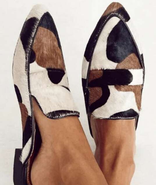 Women's Print Pointed-Toe Slip-On Low-Cut Flats Rubber Sole Spring With Cow Pattern Cow, Wide Width Available Plus Size, Easy-Care For Farm, Casu