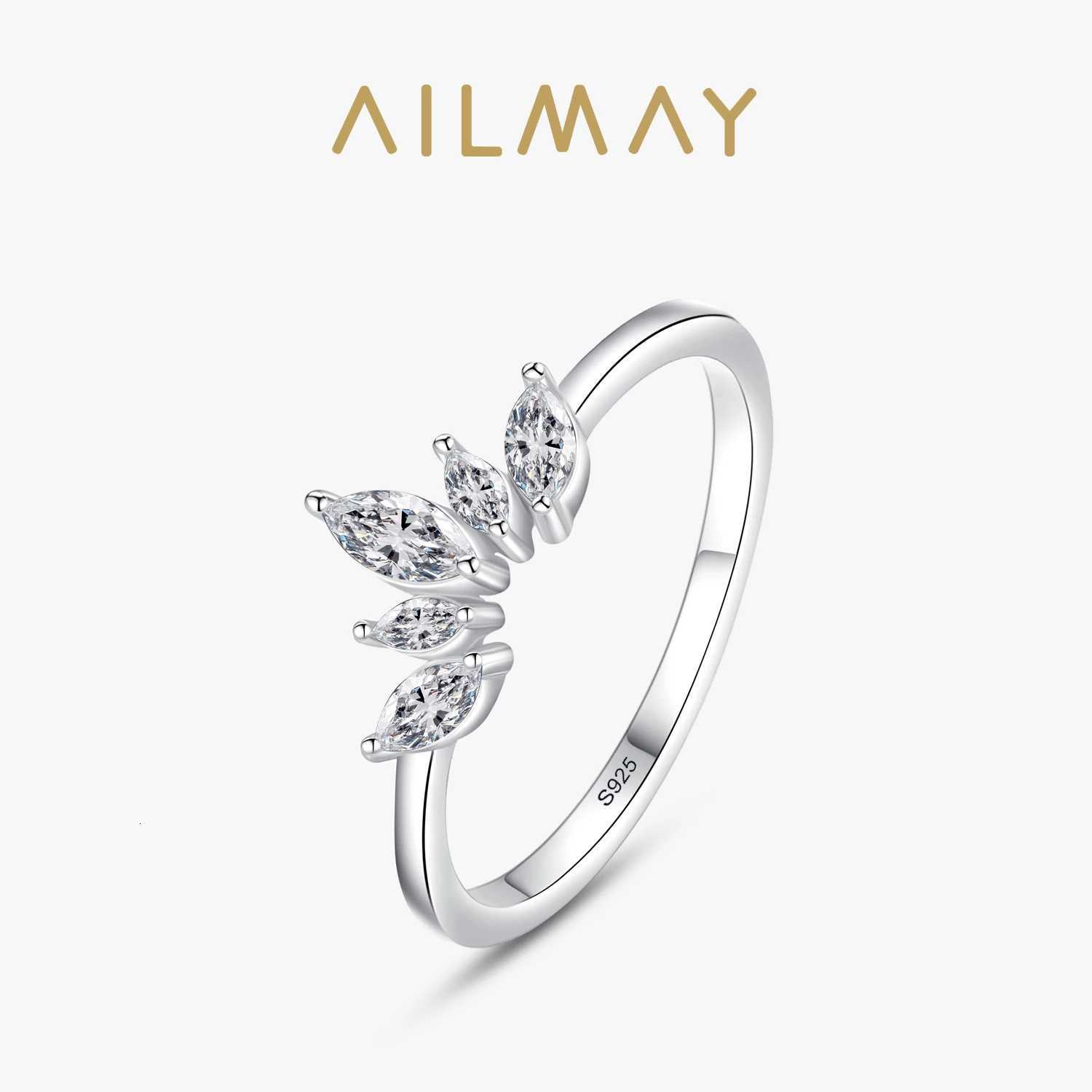 Ailmay Fashion 925 Sterling Silver Simple crown Finger Ring Elegant Clear Zircon Rings For Women Girls Party Accessories Jewelry M251215