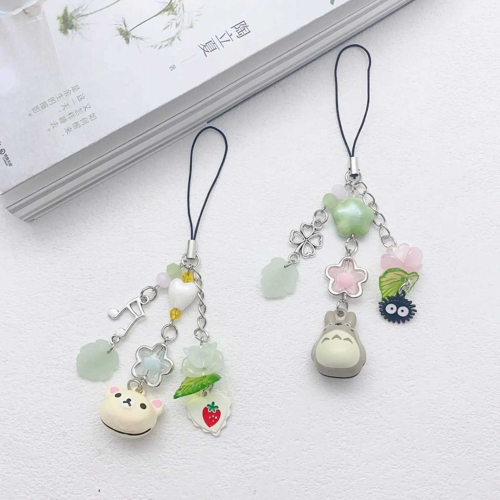 Handmade Phone Charm Chain Four Leaf Clover Beaded Phone Charm Y2K Green Fairy Core Keychain Bag Key Ring M251215
