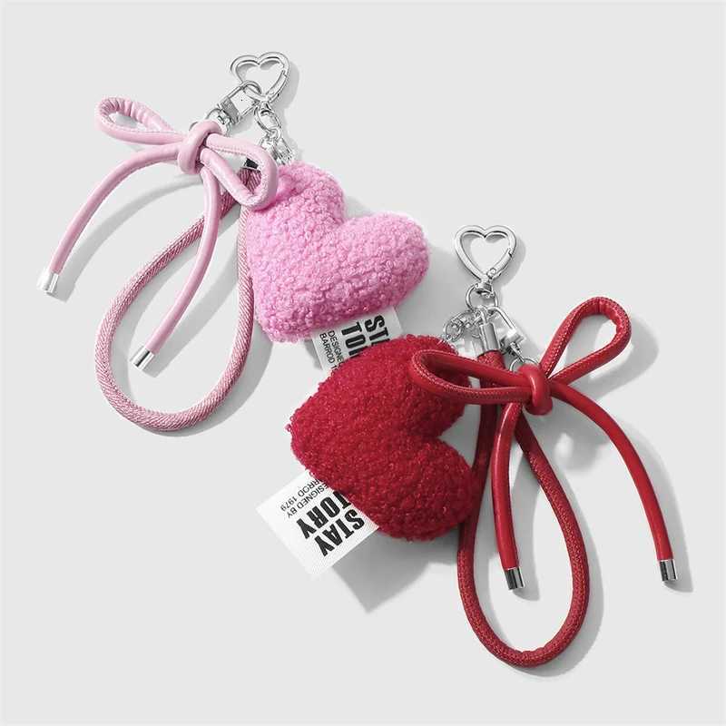 Sweet Plush Love Heart Bag Charm Keychain Keyring Pendant with Wrist Lanyard Coin Purse Backpack Car Key Decoration M251215