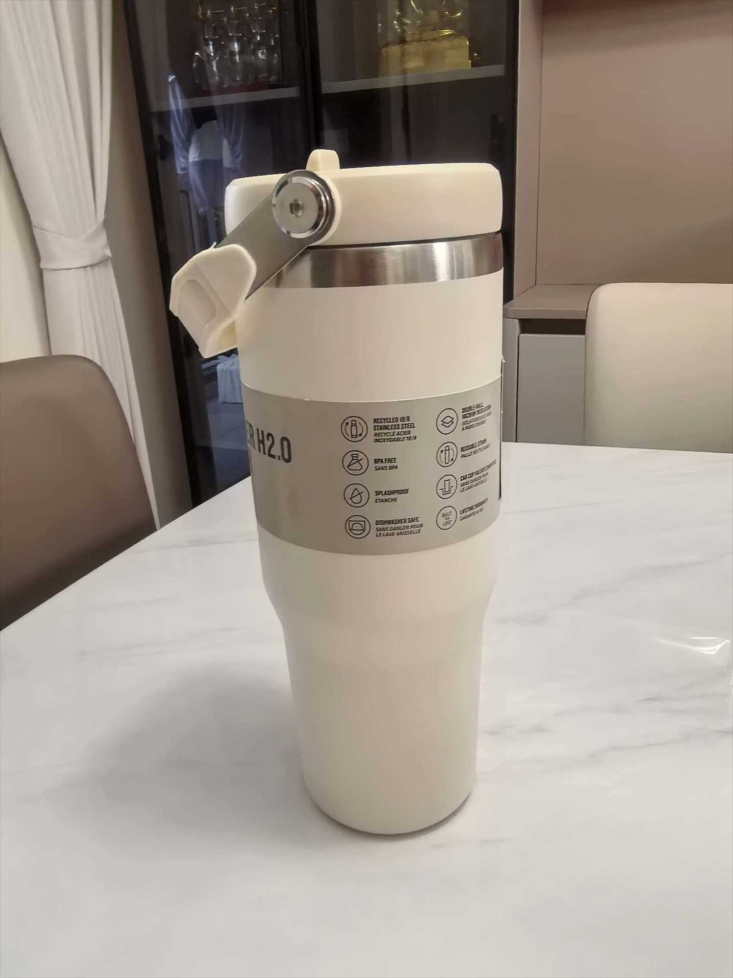 New 30-ounce vacuum straw double-layer insulated stainless steel sports water bottle suitable for holding hot and cold drinks H251215