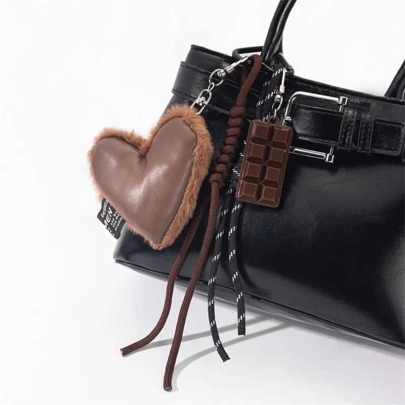 Creative New Fashion Love Simple Handmade Braided Rope Keychain Texture Bag Pendant Car Decoration Ornament M251215