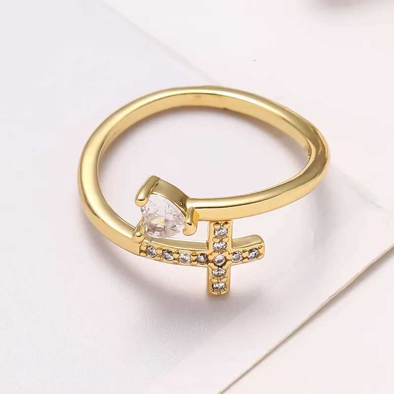 CZ Cross Heart Zircon Gold Plated Adjustable Size Fashion Ring For Women Girl Finger Accessories Party Jewelry M251215