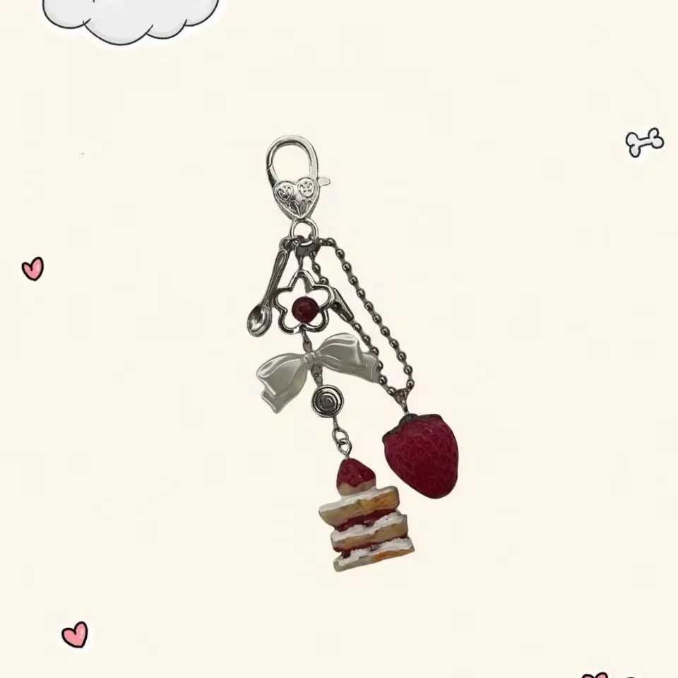 Cute Strawberry Cake Keychain For Women Creative Bow Heart Mobile Phone Lanyard Key Ring Bag Decoration Pendant Jewelry Gift M251215