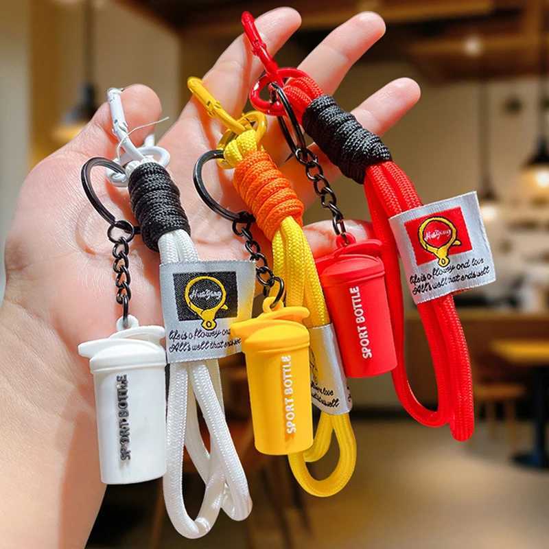 Creative Braid Rope Keychain Carabiner Water Cups Key Ring For Backpack Pendant Accessorie Hanging Cord DIY Jewelry Making M251215
