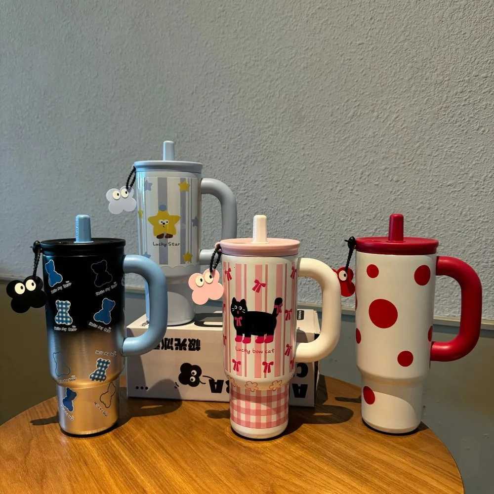 24oz 700ml Tumbler Ice Cup Stainless Steel Vacuum Insulated Coffee cup Keep Warm Cold Vacuum Flask Beer Water Mug with Handle H251215