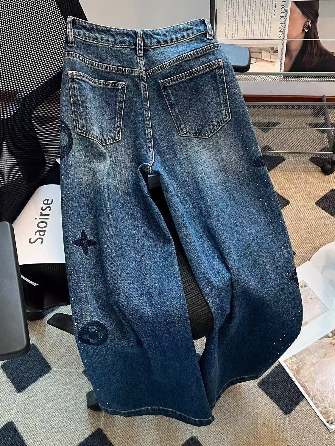 Plus size street clothing retro fashion high waist wide leg trousers letter hip-hop style loose women's jeans can be worn to 200 kg. Z260313