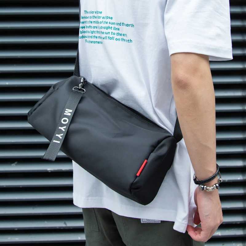 Mens Trendy Messenger Shoulder Bag Student Sports Waterproof Crossbody Sling Bags Leisure Design for Outdoor Solid LightweightT251215