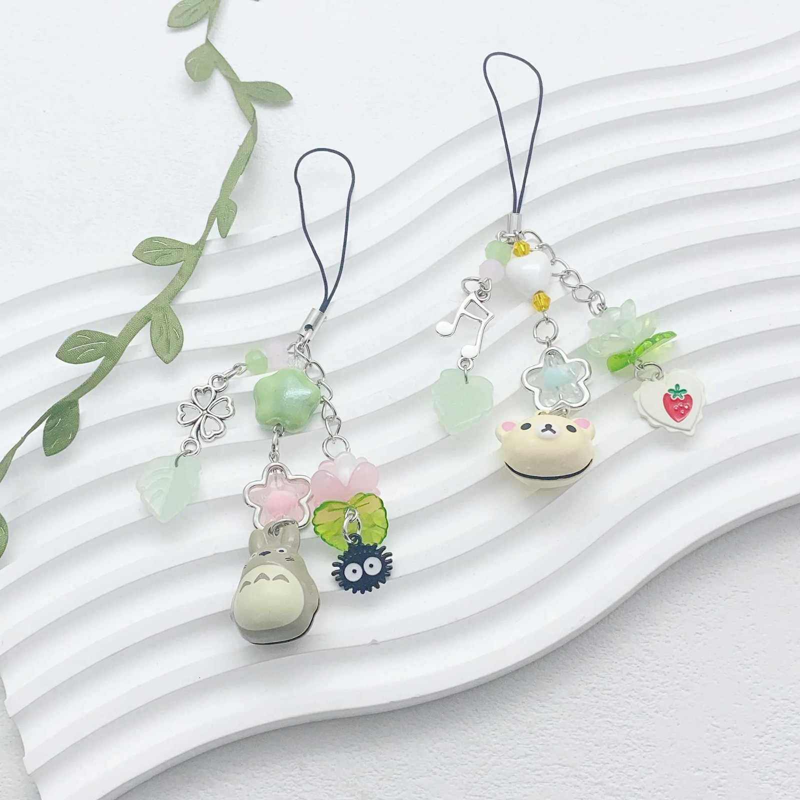 Handmade Phone Charm Chain Four Leaf Clover Beaded Phone Charm Y2K Green Fairy Core Keychain Bag Key Ring M251215