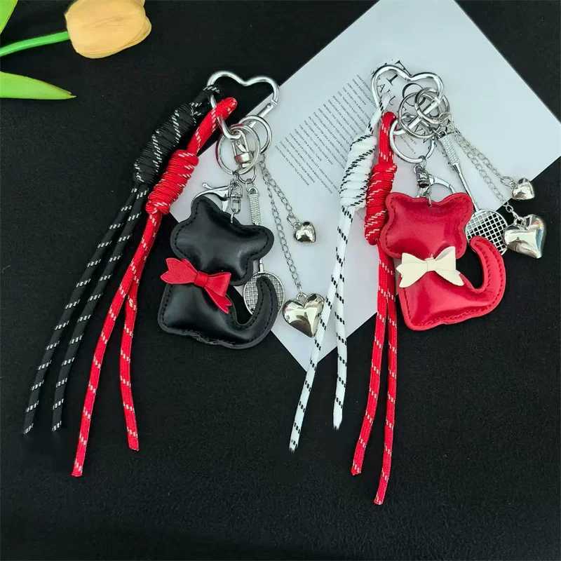 Leather Keychain Fashion Leather Pendant With Braided Rope Bag Gift All-purpose Bag Hanging Accessory M251215