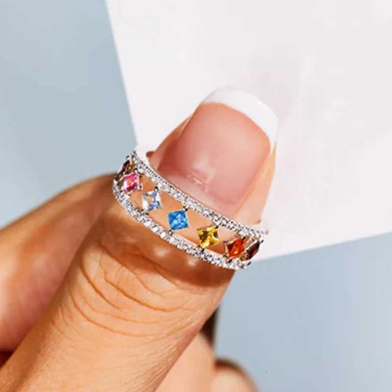 Huitan Colorful Princess CZ Women Rings Fashion Finger Jewelry Daily Party Silver Color Accessories for Engagement Party M251215