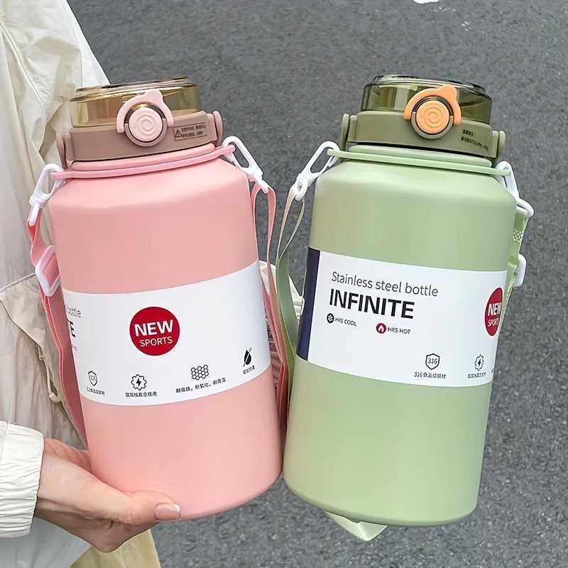 1PC Stainless Steel Insulated Cup 2000ml Large Capacity with Handle Portable Sports Water Bottle Suitable for Outdoor Use H251215