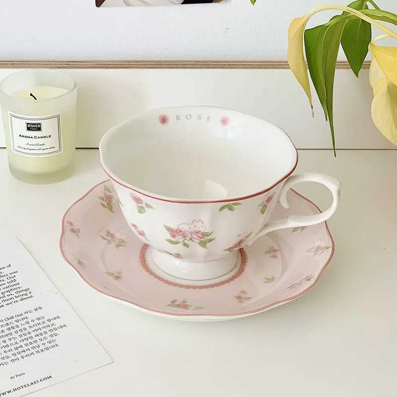 French Rabbit Print Vintage Coffee Cup and Saucer Set Ceramic Cup Cute Girls Afternoon Tea Dim Saucer H251215