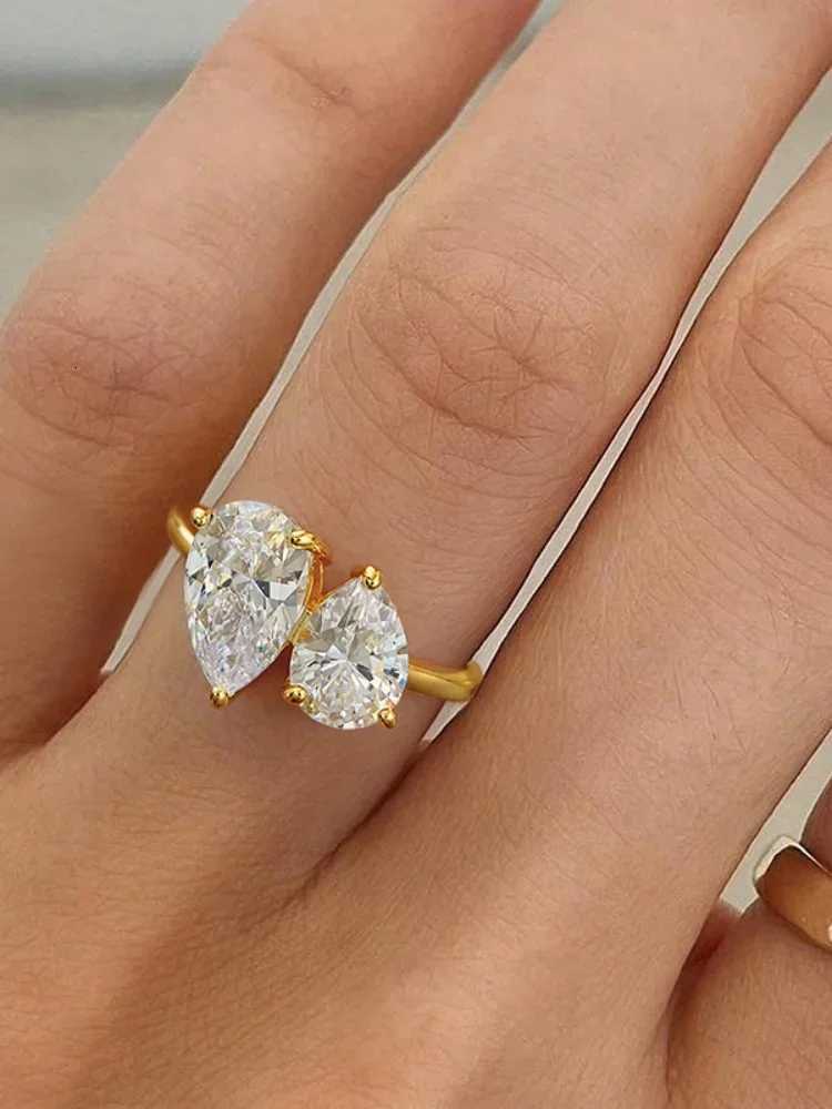 925 Sterling Silver Sparkling Water Drop Interweaving Dazzling Clear Pear Finger Rings For Women Gift Wedding Fine Jewelry M251215