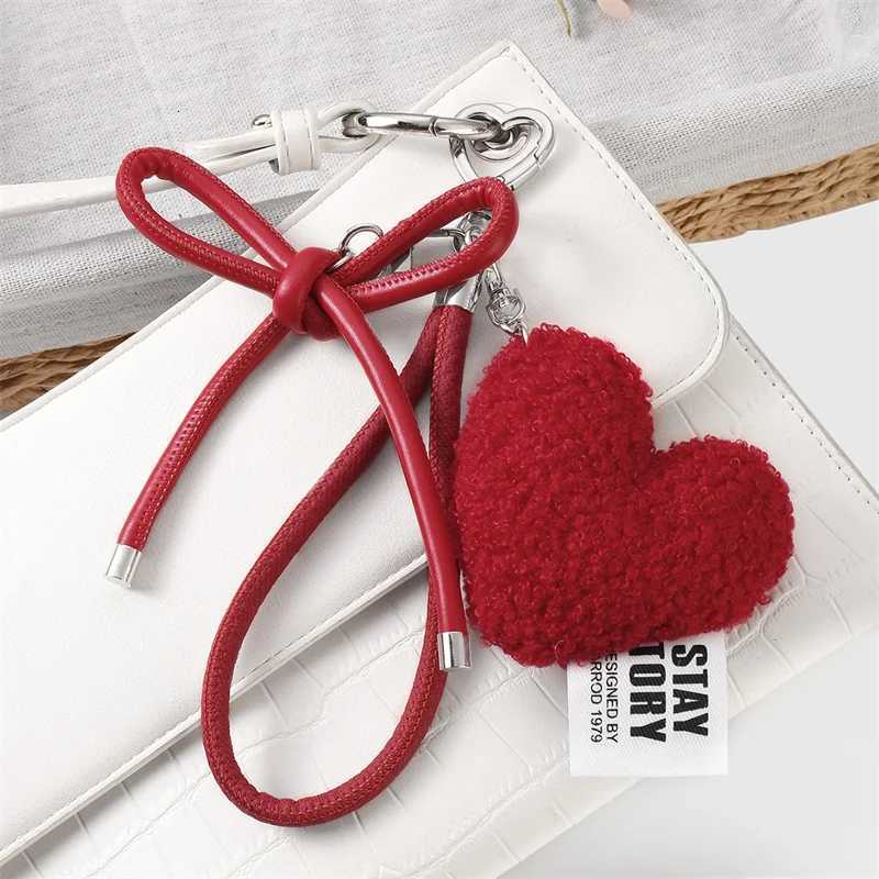 Sweet Plush Love Heart Bag Charm Keychain Keyring Pendant with Wrist Lanyard Coin Purse Backpack Car Key Decoration M251215