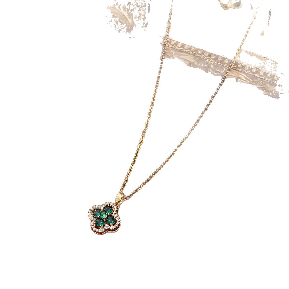 Designer Necklace Zircon Luxury Jewelry Clover Colorful High-end Unique Retro Simple Exquisite Versatile Pendant Sweater Chain Lock Bone Chain