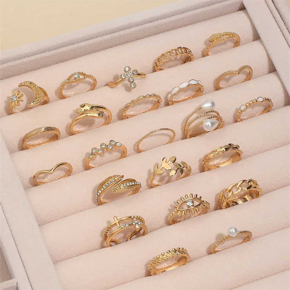 23Pcs/Set Faux Pearl Cross Eye Moon Star Hug Snake Chain-Shaped Metal Multi-Element Rhinestone Ring For Women Birthday Gift M251215