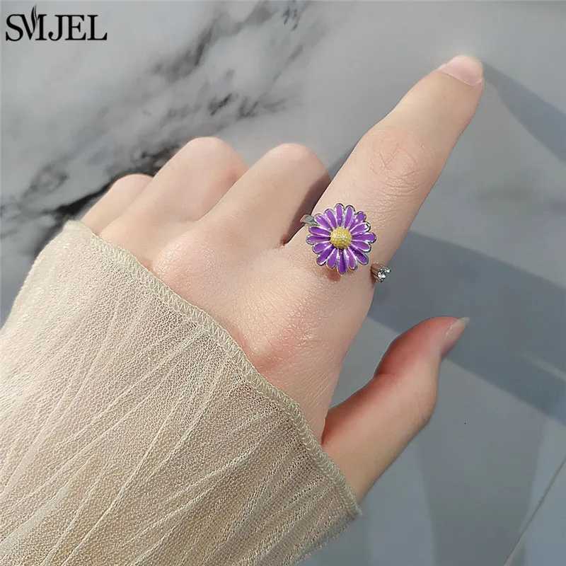 Ethnic Fashion Daisy Flower Anxiety Ring Adjustable Women Girls Worry Stress Relief Jewelry Spinning Fidget Rings Party Gifts M251215