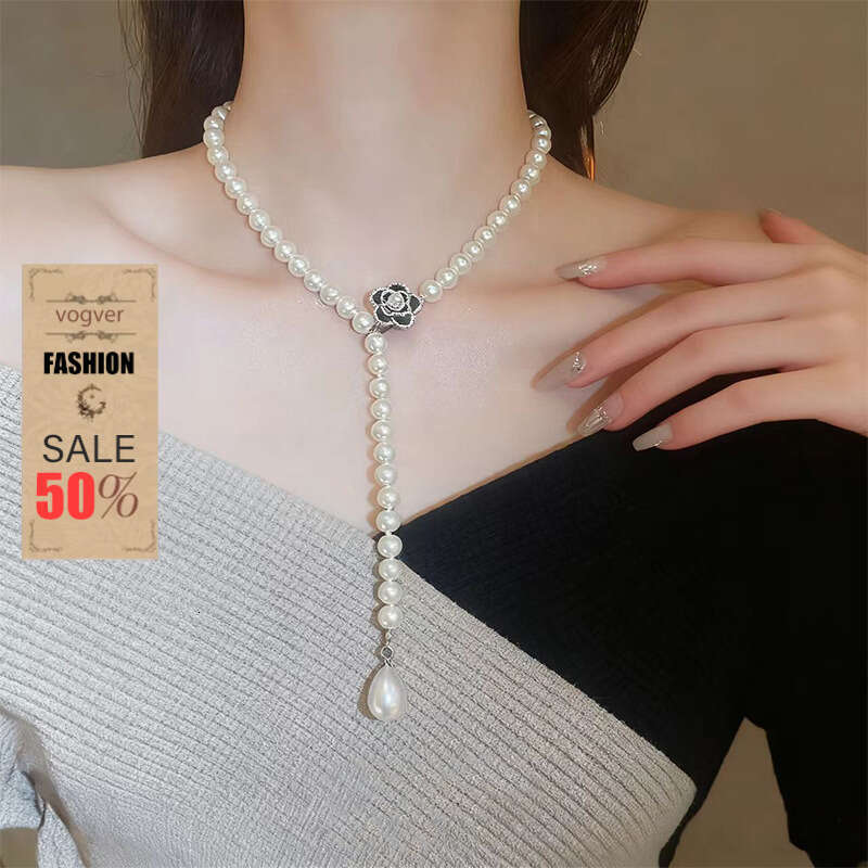 Necklace for Women Designer Luxury 2026 Long Camellia Pearl Necklace High-End Versatile Sweater Chain, Autumn Winter Fashion Clothing Accessory Pendan