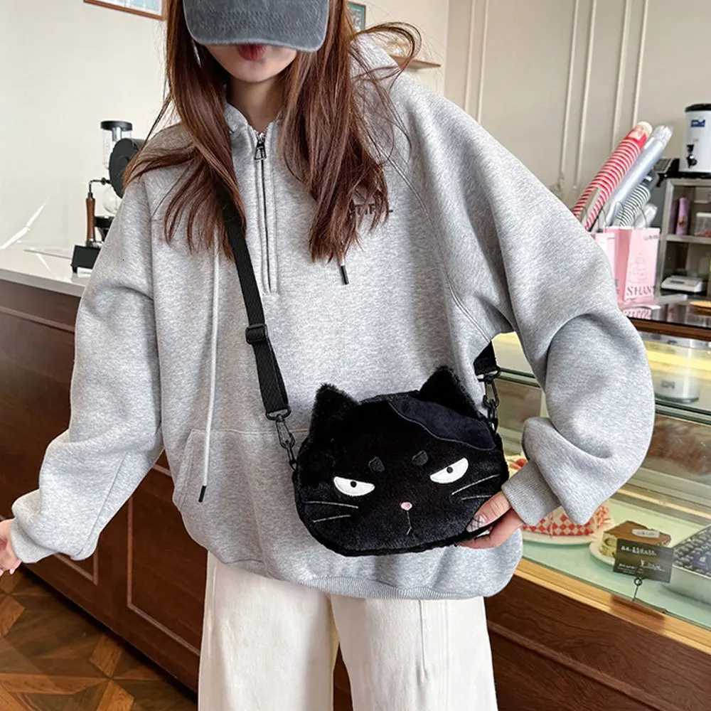 Chic Cute Cartoon Plush Cat Handbag Y2K Style Mini Crossbody Bag Personalized Cute Purse Cartoon Plush Soft Shoulder BagT251215