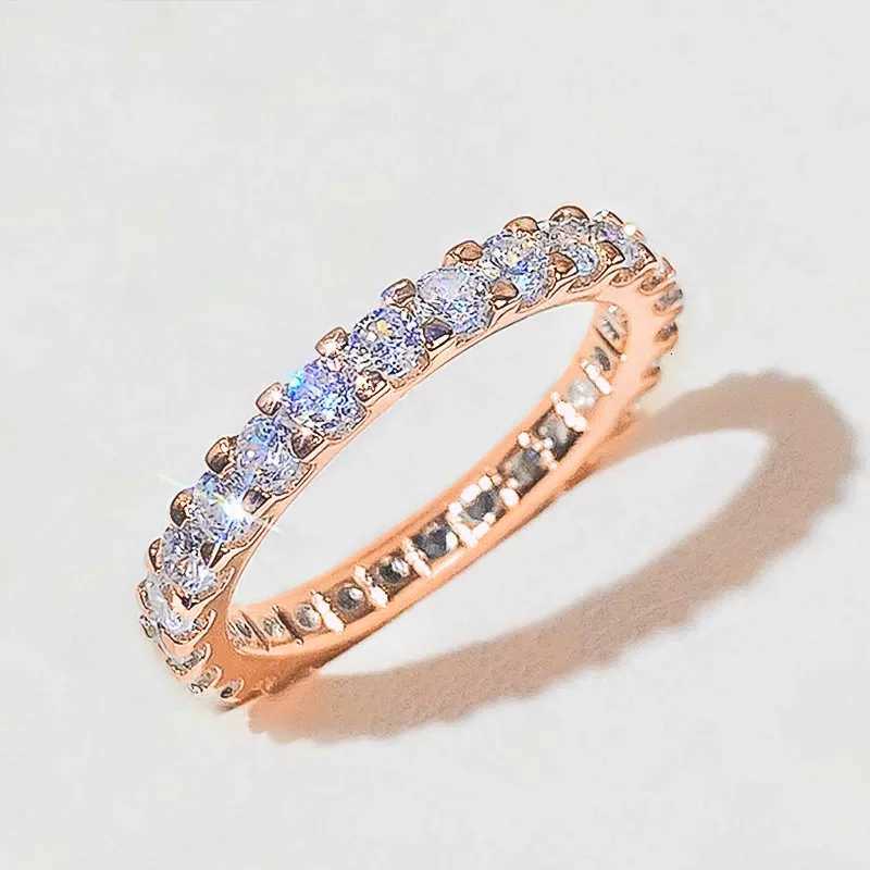 2025 New Starry Sky Full Circle Zircon Womens Ring Paired with Sparkling Light Luxury Fashion Jewelry Accessories M251215