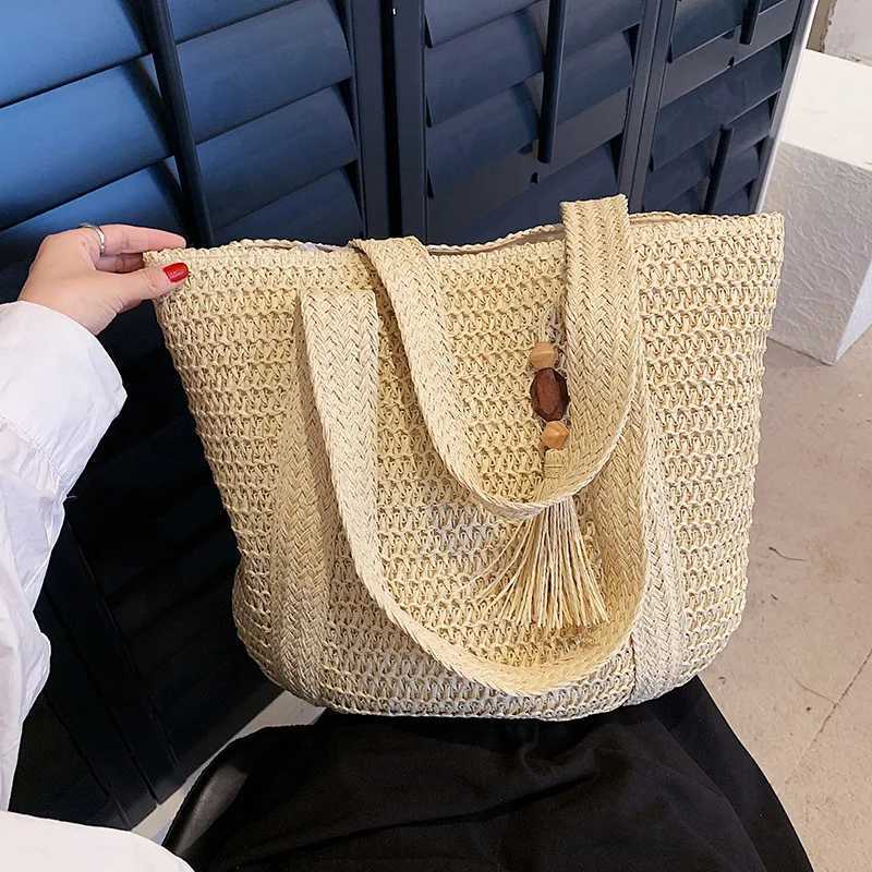 Summer Woven Shoulder Bag Women Beach Bag Female Straw Knitted Handmade Large Capacity Handbag Purse Travel Tassel Shopper Tote M251216