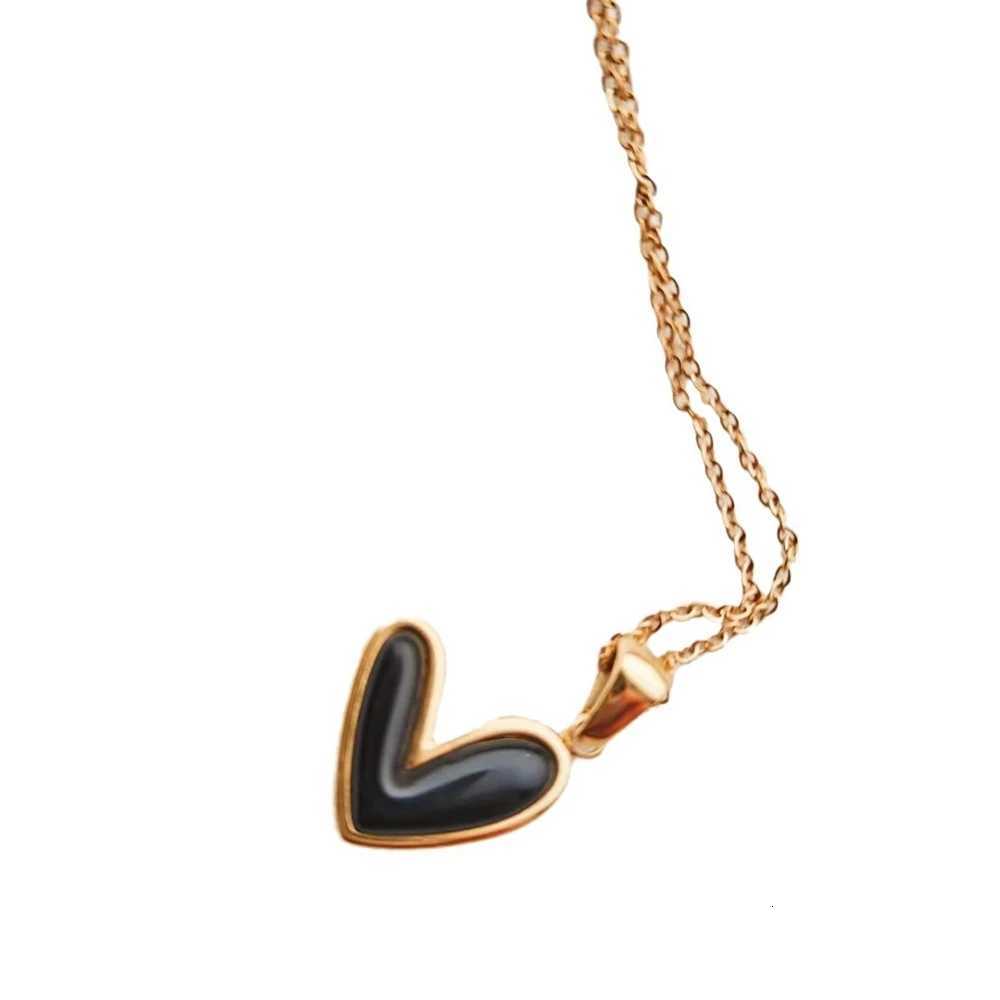 StainlESS Steel Sweet Heart Pendant Necklace Jewelry for Women Girls Gold Color Chain AccESSories Party Gifts M251216