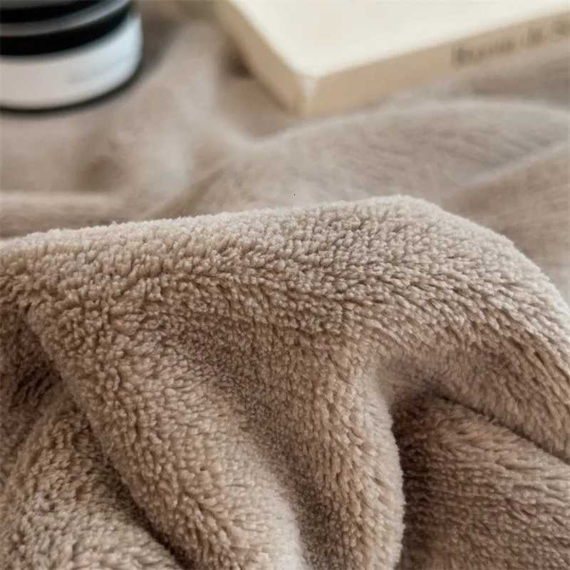 Solid Color Double Layer Warm Plush Blanket Autumn Winter Thick Warm Sofa Bed Blanket Single Double Size Bed Sheet H251216 - view 7