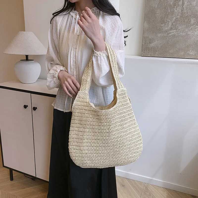Solid Color Woven Tote Bag Hollow Out Breathable Shopping Straw Bag Lightweight Summer Beach Handbag For Women M251216