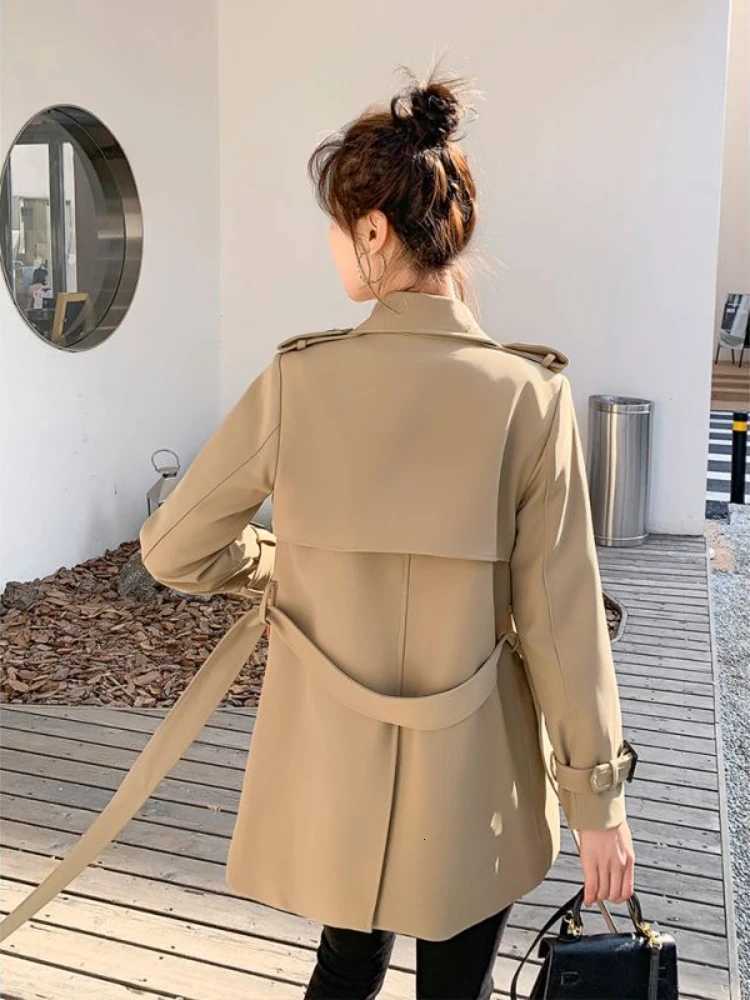 Khaki Tailored Collar Jackets Womens Korean Senior Solid Color Outdoor Slim Windbreaker Coats Female Spring Fashion ClothingT251216