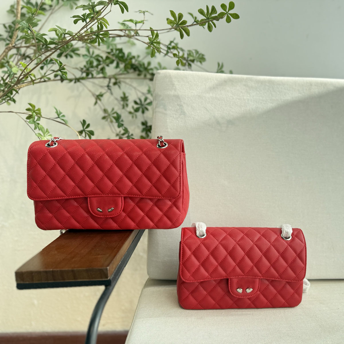 24C Half Round Money Bag Imported Sheep Skin Makeup Bag Gold Hardware C Watch Buckle Shoulder Bag Ladies Designer Handbag High Quality Dinner Bag Change Card Bags 23cm