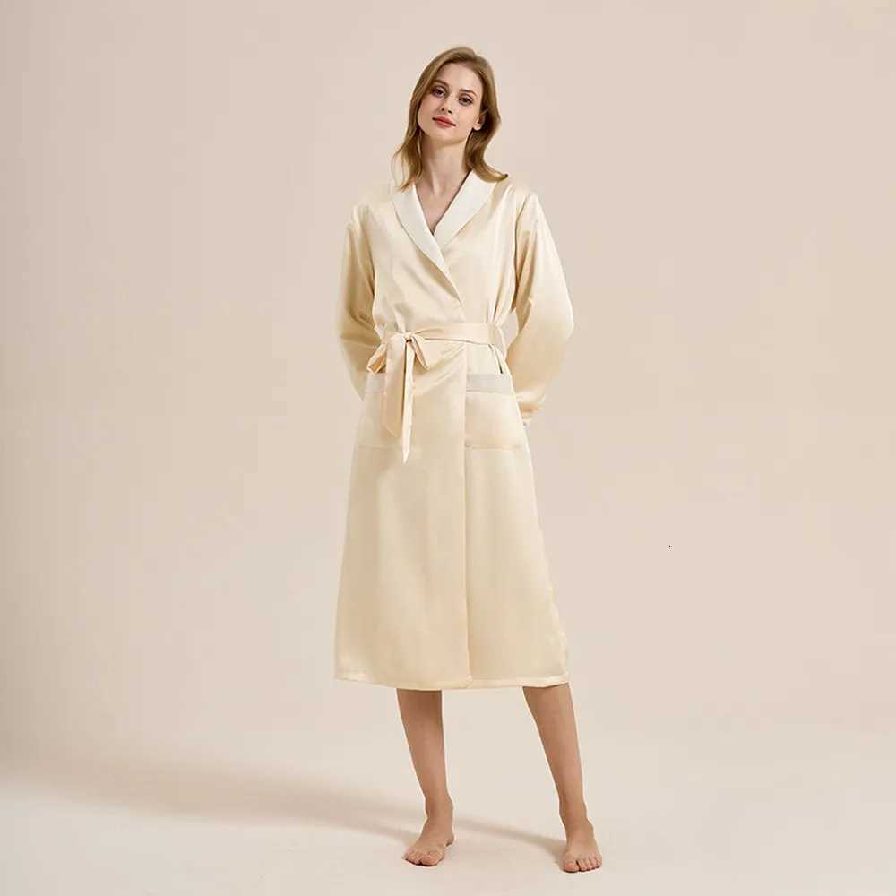 Custom Embroidered Luxury Autumn Winter Thickened Soft Mid-Length Bathrobe New Cozy High-End Warm Comfortable Sleepwear C251216