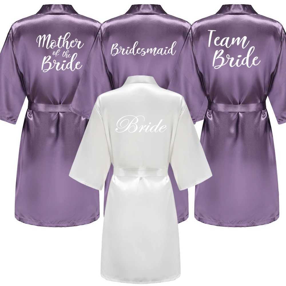 New Bathrobe Bride Satin-Silk Robe Women Bridal Party Sister Team Mother Shower Gift Bridesmaid Wedding Short Robes YE7883 C251216