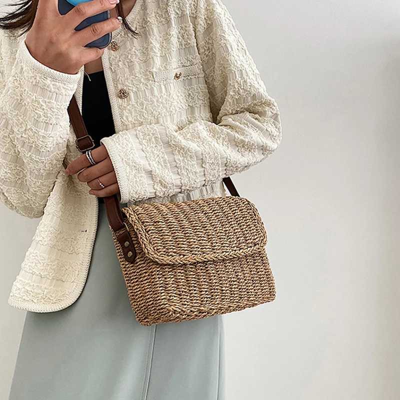 Fashion Women Weave Straw Shoulder Bag Raffia Messenger Bag New Trendy Vintage Crossbody Bag for Summer Straw Beach Bag M251216