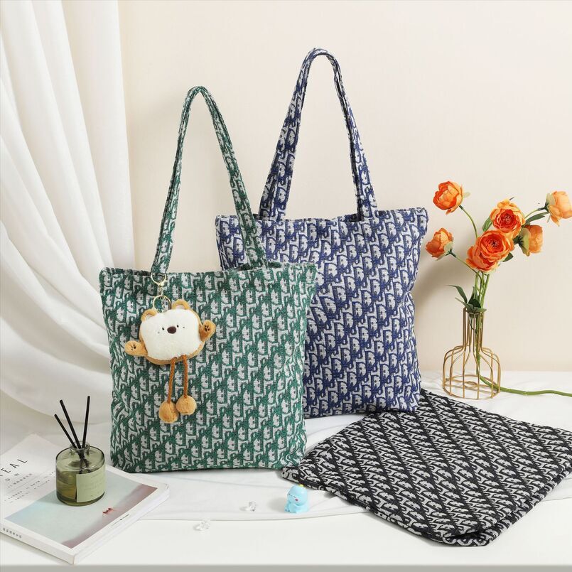 Trendy Lazy Light Luxury Style Letter Floral Cotton Linen Versatile Shoulder Large Capacity Daily Commute Canvas Bag