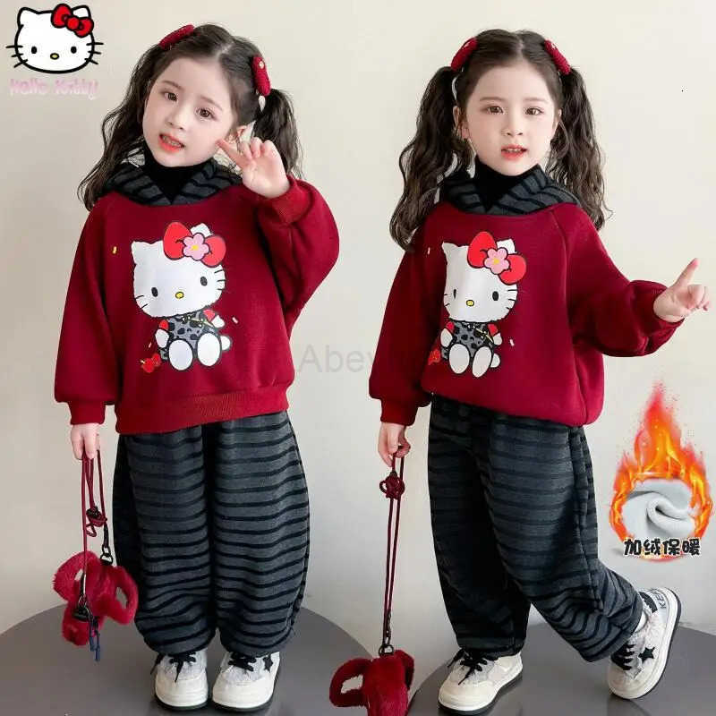 Sanrio Girls Thickened Kawaii Sweatshirt Pants Suit Cartoon Autumn Winter New Anime Warm Hooded T Shirt Striped Pant Two Piece Set Tops H251216