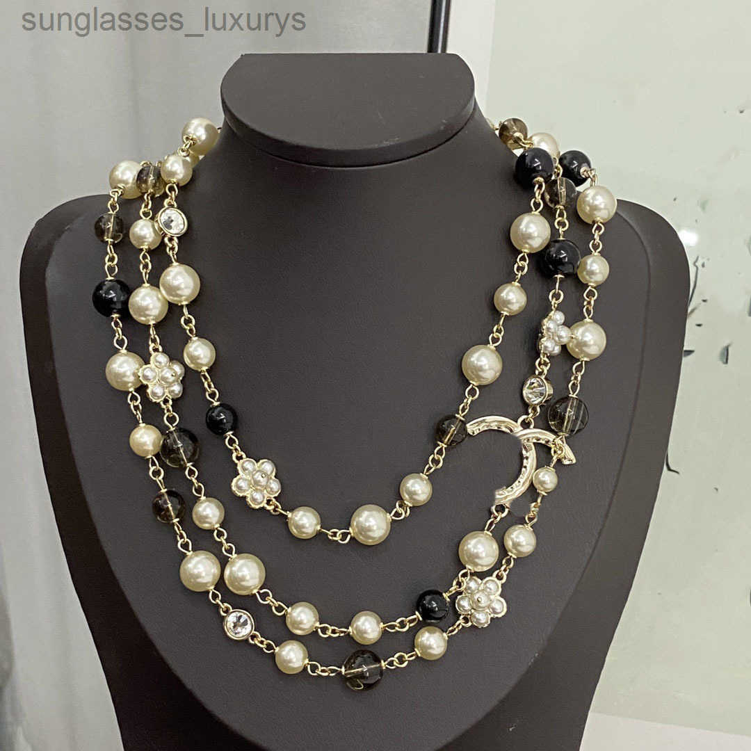 Designer new Pendant Necklaces C Gold C long Pearl Necklace Women Autumn and winter sweater chain Ccity chokers Jewerlry 58987