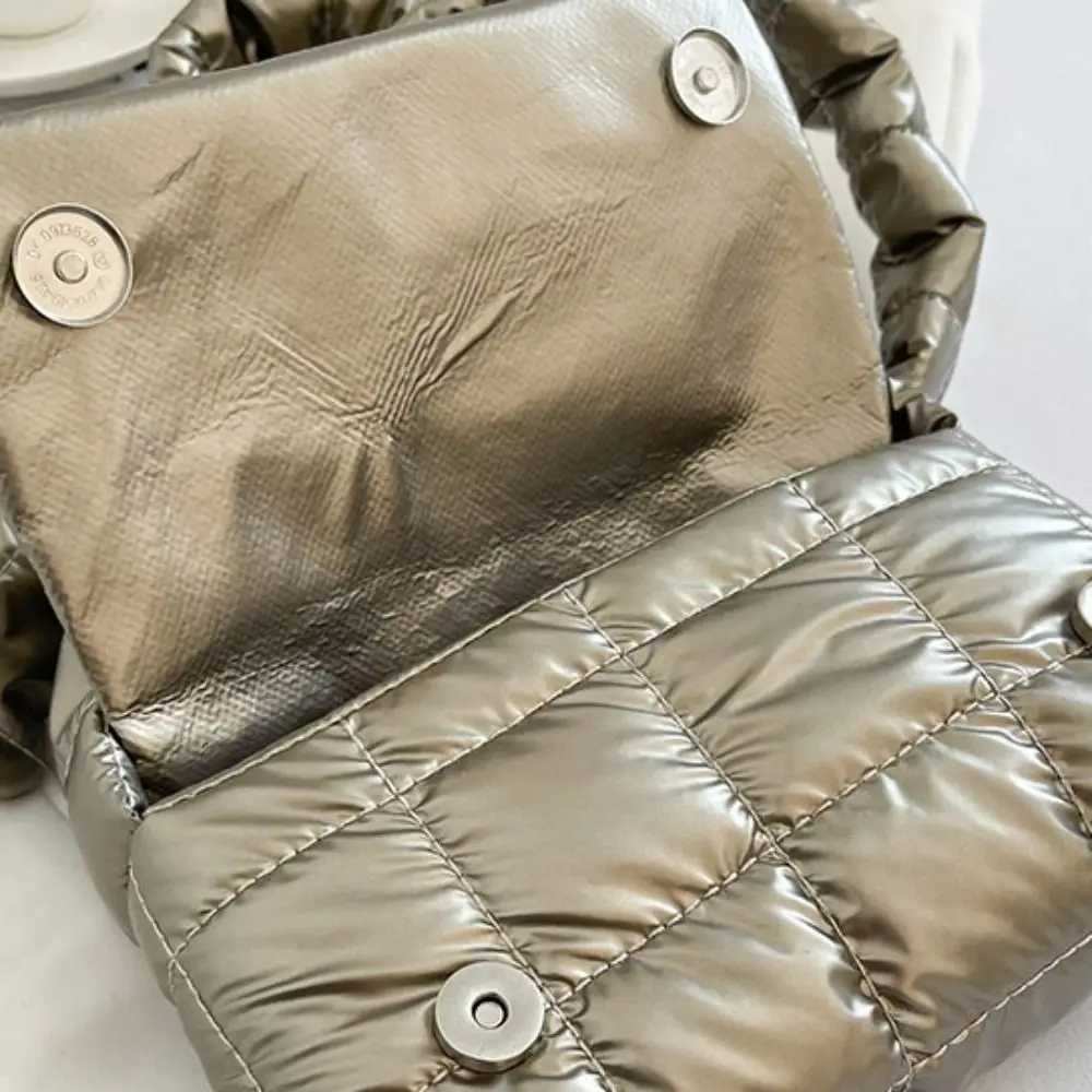 Winter Korean Style Space Cotton Bag Waterproof Puffy Down Womens Shoulder Bag Lightweight Quilted Small Square Bag Ladies M251216
