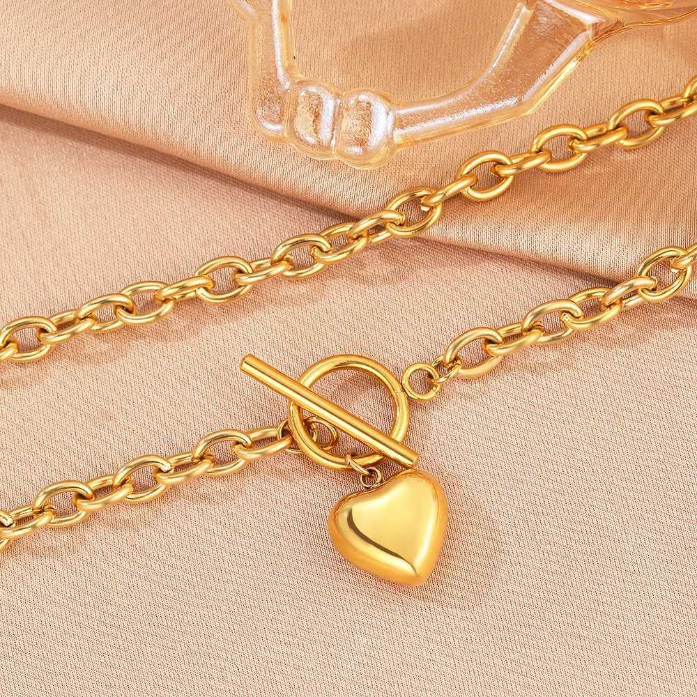 Stainless Steel Necklaces Vintage Elegant Heart Pendant Fashion Exquisite Light Luxury Necklace For Women Jewelry Banquet Gifts M251216